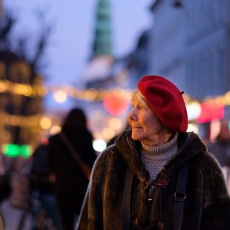 Christmas shopping – online doesn’t have to mean megastore.